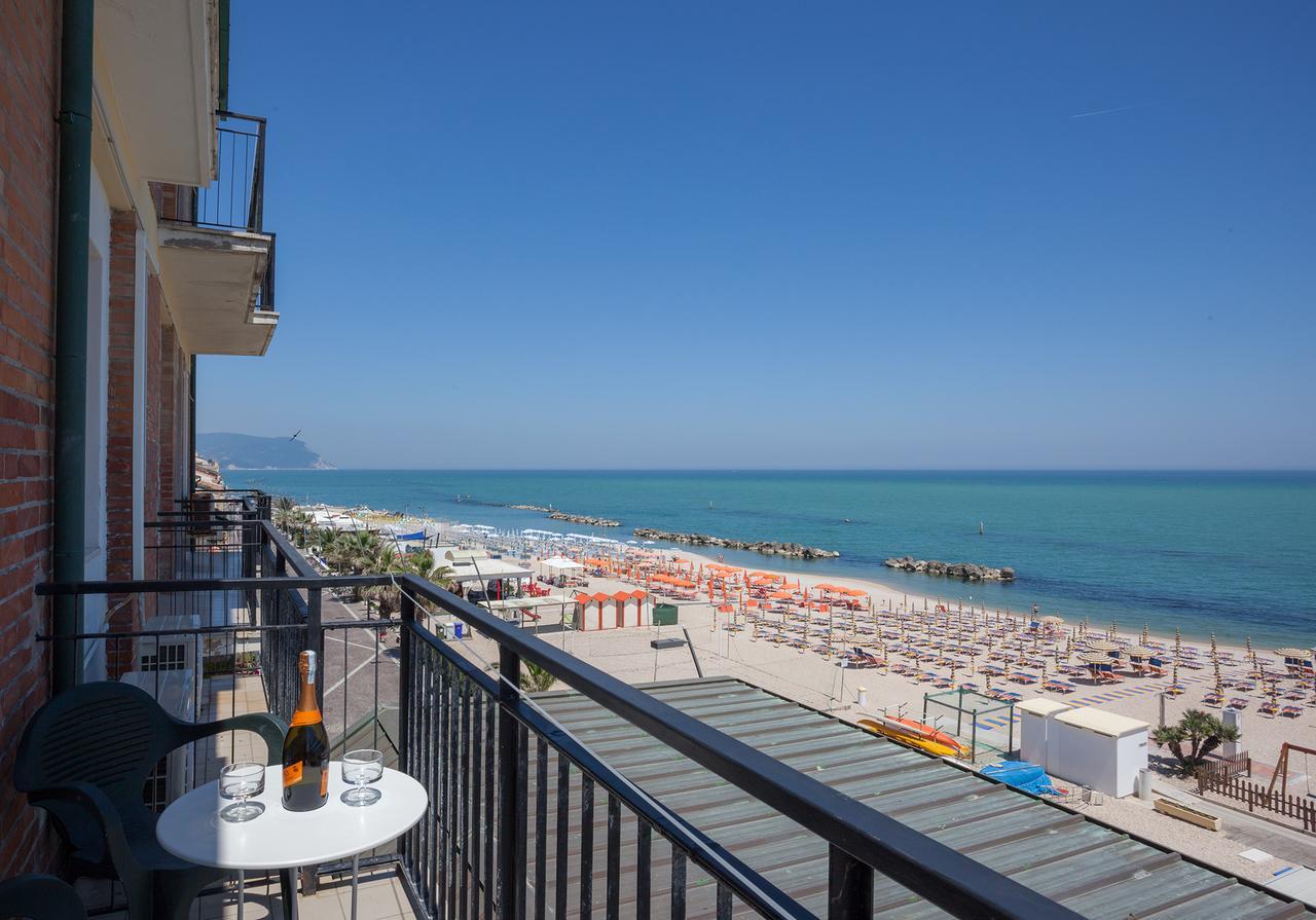 Hotel Bianchi Nicola Porto Recanati Zewnętrze zdjęcie